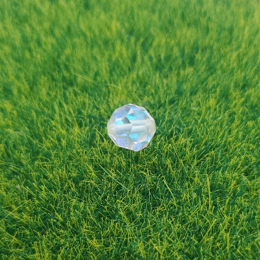 Aurora Borealis Faceted Clear‎ Crystal Bead P328
